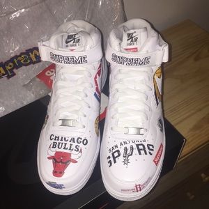 White Supreme NBA AF1 Mid Size: 10.5